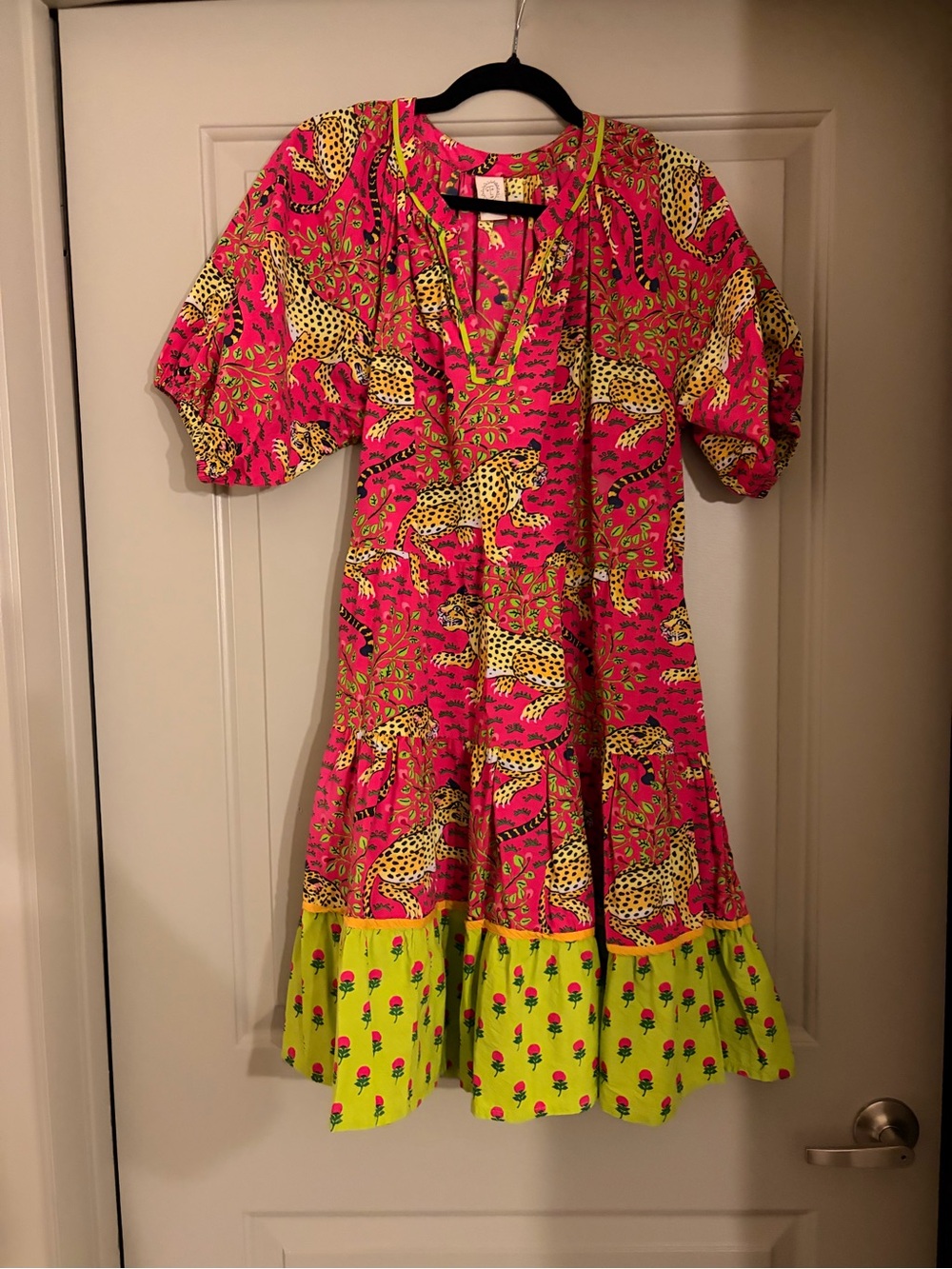 Printfresh Leopard Mirage Pink Palace Midi Dress NWOT Anthropologie M - Picture 2 of 5